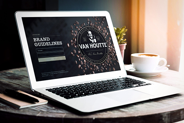 VAN HOUTTE